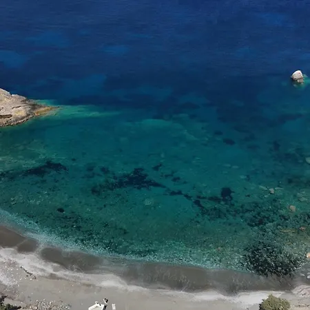 Aspro House بيت للعطل Folégandros