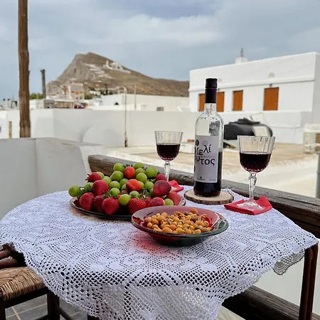 Aspro House Folégandros